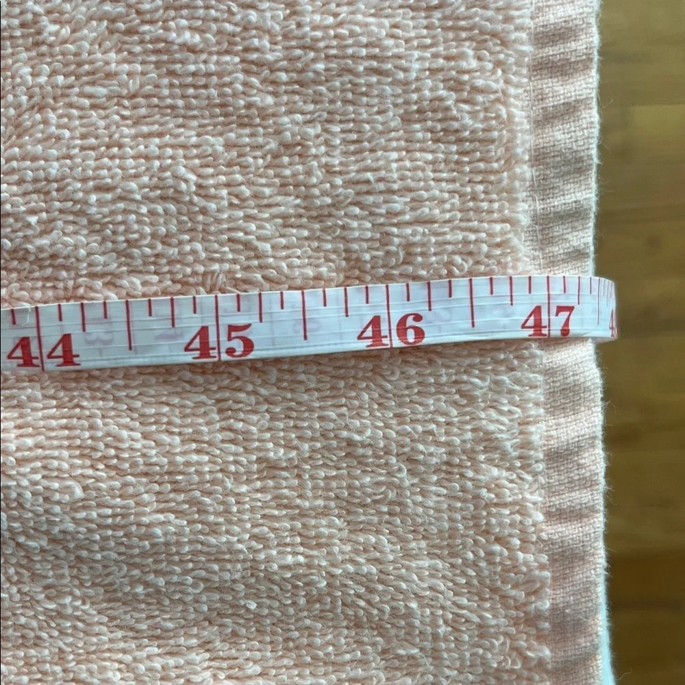 Vintage St. Mary’s by Fieldcrest Cannon Peach Cotton Bath Towel Plush 100% Cott